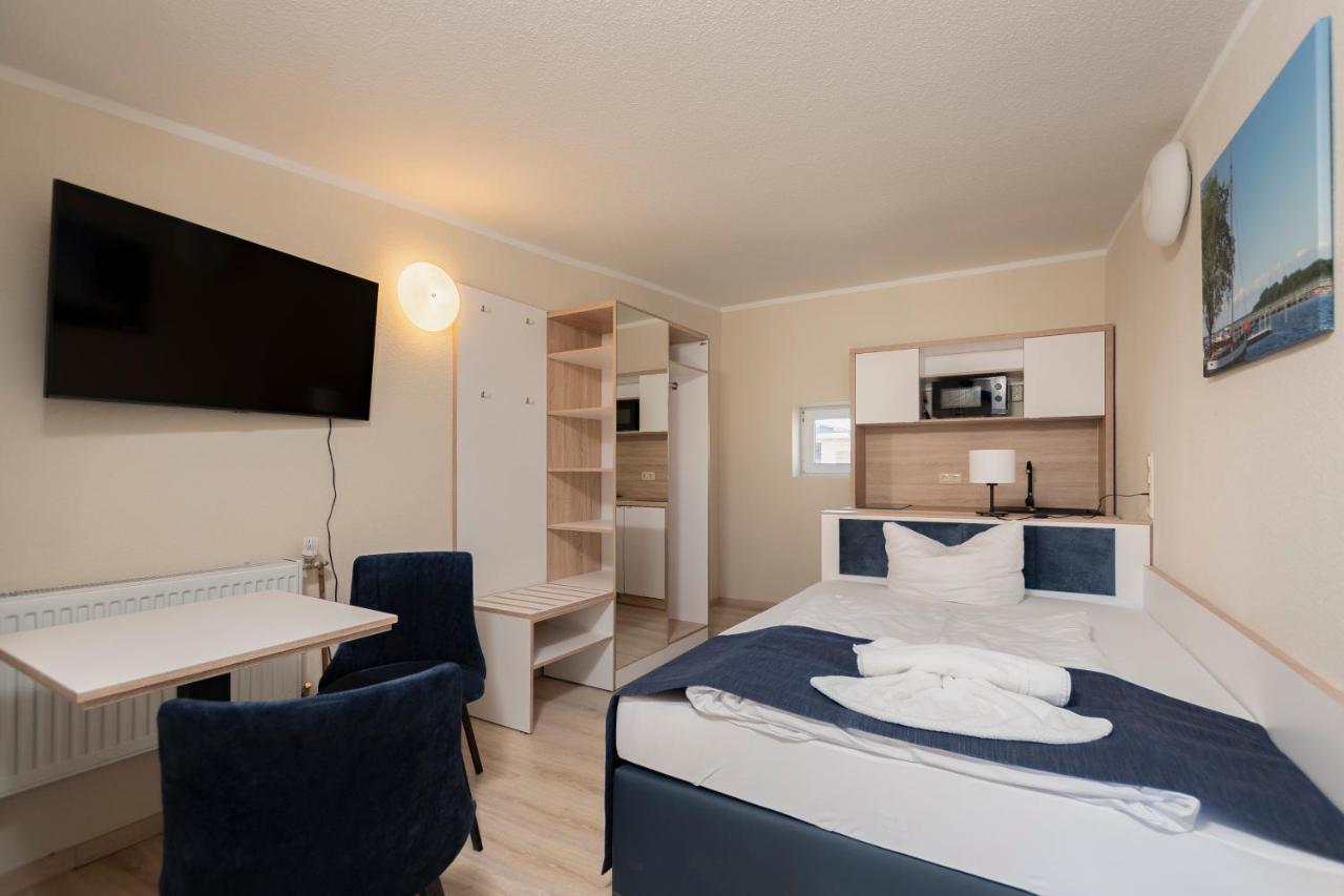 Aparthotel Stralsund Studios Und Apartments Ngoại thất bức ảnh