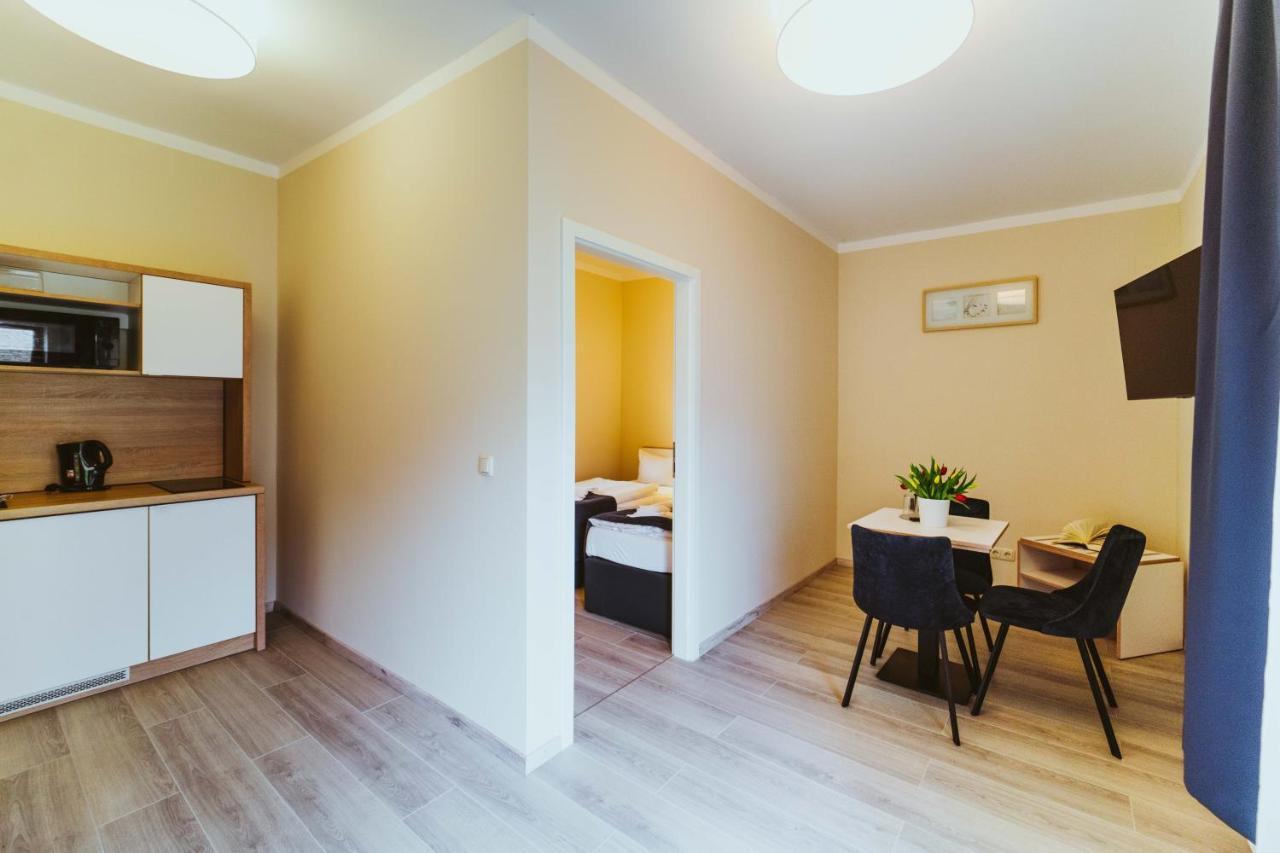 Aparthotel Stralsund Studios Und Apartments Ngoại thất bức ảnh