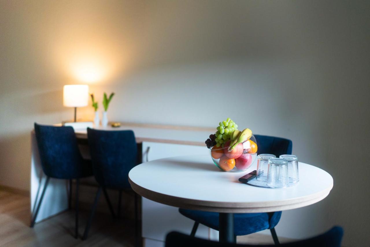 Aparthotel Stralsund Studios Und Apartments Ngoại thất bức ảnh