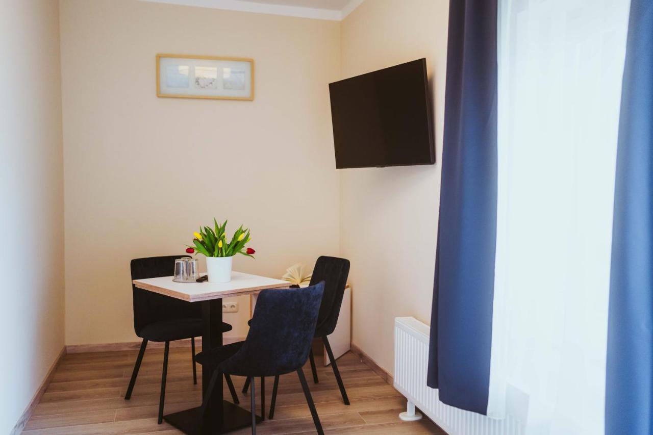 Aparthotel Stralsund Studios Und Apartments Ngoại thất bức ảnh