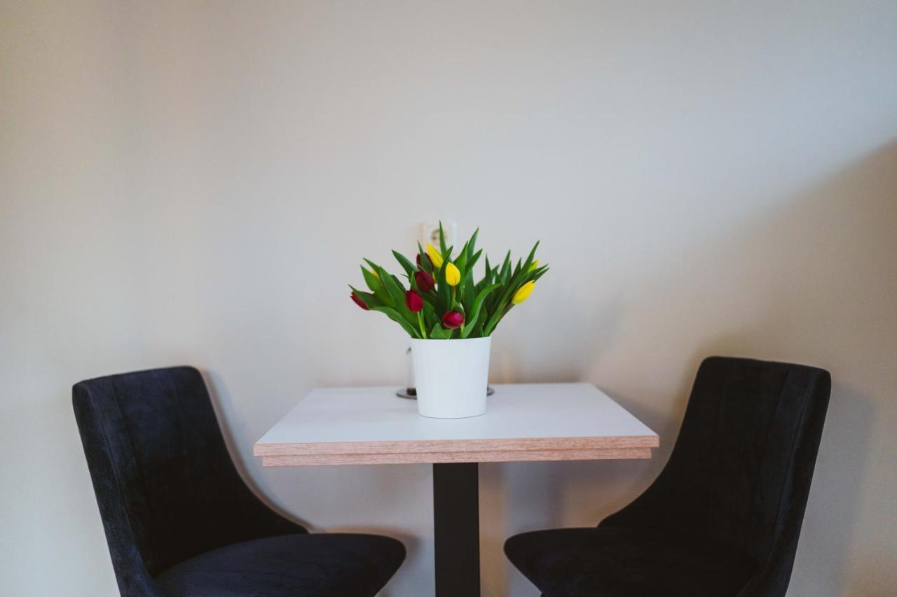 Aparthotel Stralsund Studios Und Apartments Ngoại thất bức ảnh